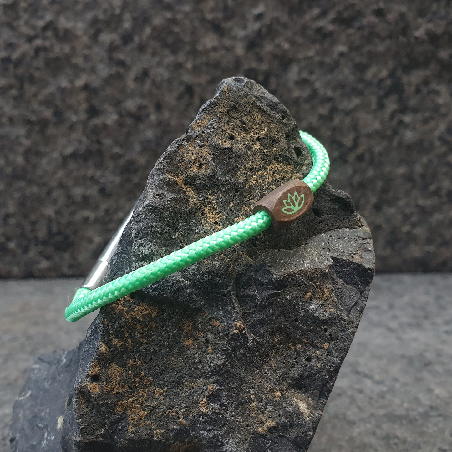 Custom Totemband: Paracord